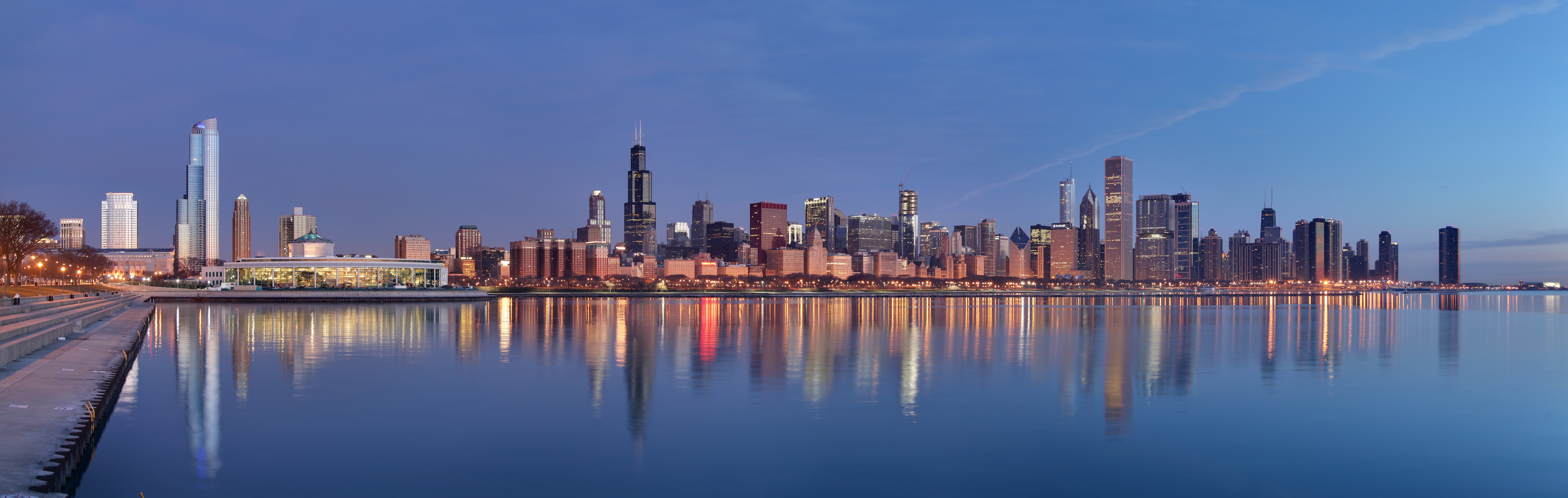 "Chicago sunrise 1" by Daniel Schwen - Own work. Licensed under CC BY-SA 4.0 via Commons - https://commons.wikimedia.org/wiki/File:Chicago_sunrise_1.jpg#/media/File:Chicago_sunrise_1.jpg