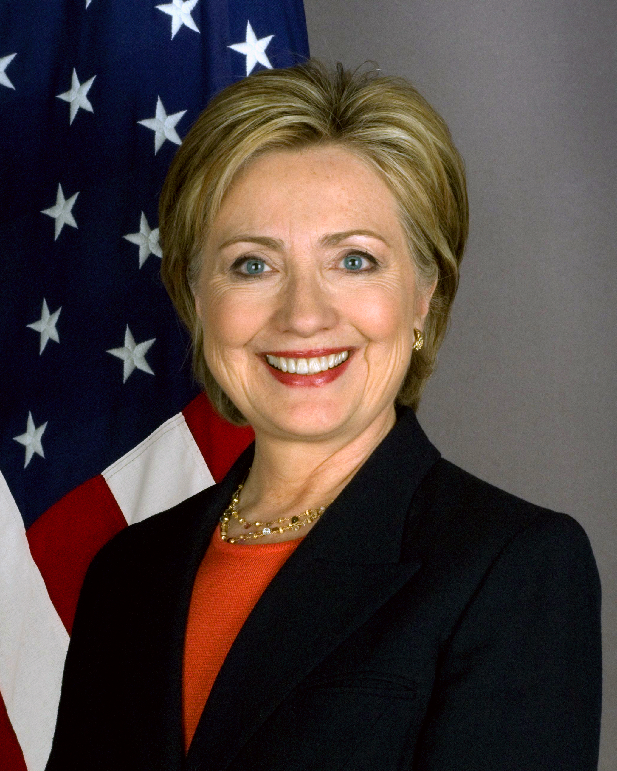 Hillary_Clinton_official_Secretary_of_State_portrait_crop (2)